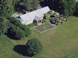 26 N Main St, Petersham, MA 01366