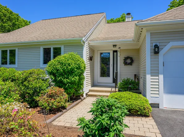 1 Sandview Terrace UNIT 1, Mashpee, MA 02649