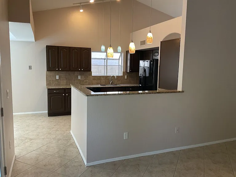 4106 E Ashurst Dr — Photo 22
