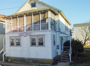 9 S Commonwealth Ave, Strathmere, NJ 08248