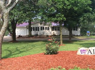 584 E 2300th Rd, Eudora, KS 66025