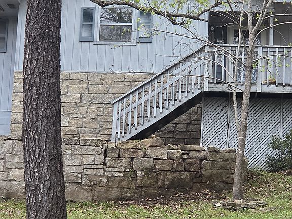 front steps to front door and deck