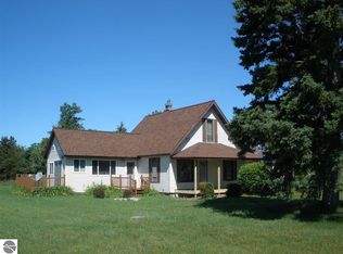 838 S Zimmerman Rd, Beulah, MI 49617