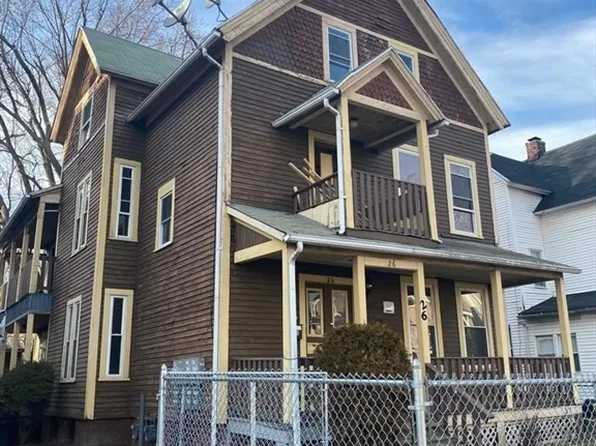 26 Hebron St, Springfield, MA 01107