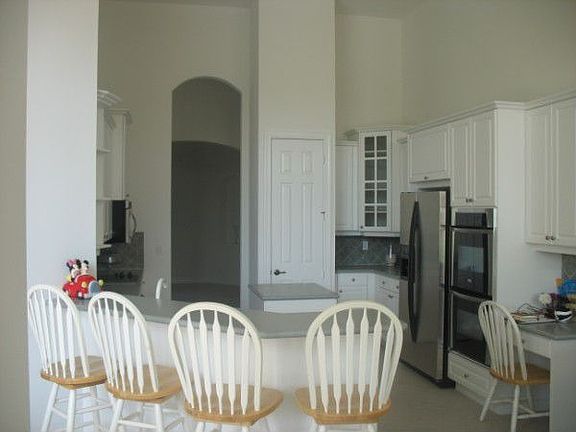 5th image of 8517 Butler Greenwood Dr