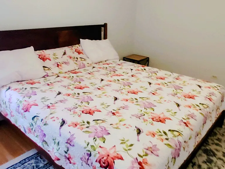 6158 N Hoyne Ave #1 — Photo 9