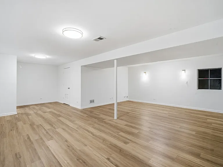 2456 Cobblewood Dr — Photo 10