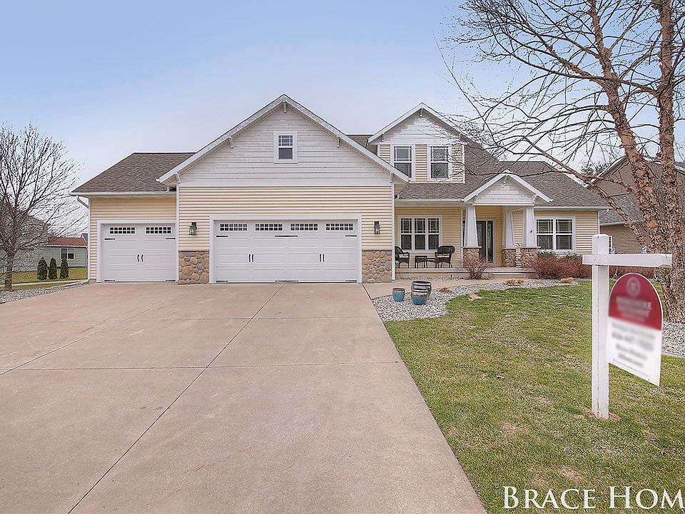 1st image of 2962 Coppergrove Dr NE