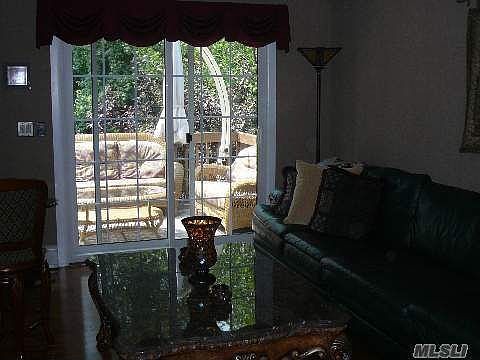 5th image of 3254 Park Ave