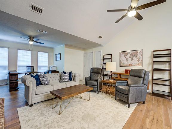 2nd image of 6512 Castille Ct
