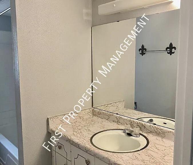 5026 Shoals Ln — Photo 14