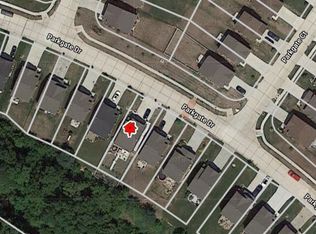527 Parkgate Dr, Lake Saint Louis, MO 63367