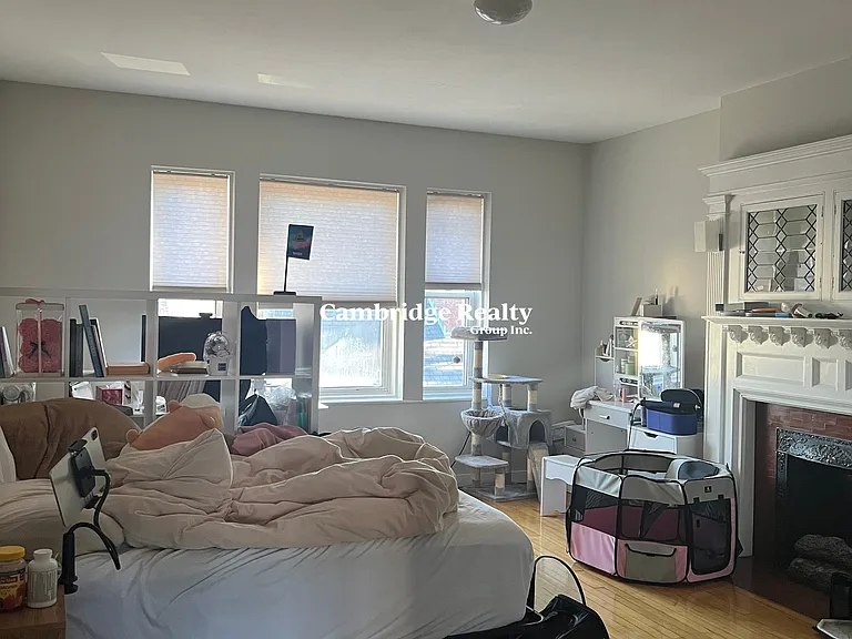 33 Highgate St #7T — Photo 5