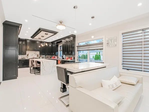 166 Providence Street image 9 of 40