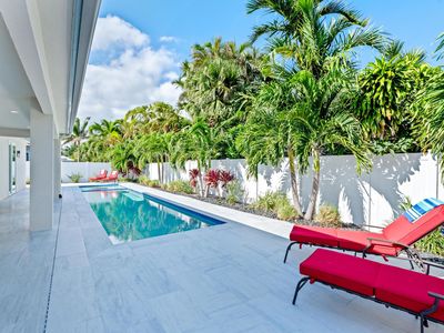 1270 Singer Drive, Riviera Beach, FL, 33404