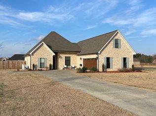109 Sandstone Cir, Caledonia, MS 39740