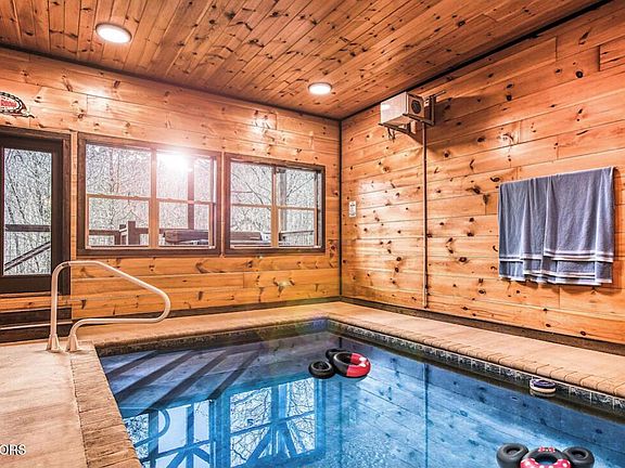 2nd image of 1775 Bluff Ridge Rd