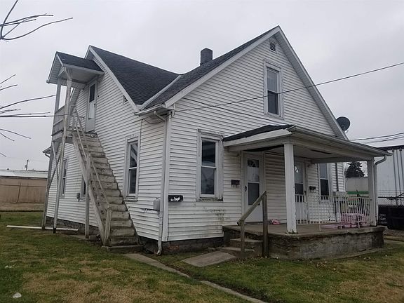 3rd image of 417-419 421 West St #9
