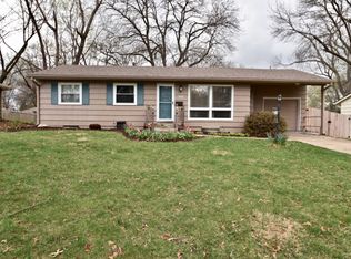 7328 Newton Dr, Overland Park, KS 66204