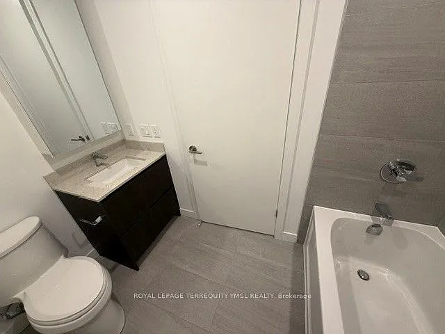 8188 Yonge St #208 — Photo 12