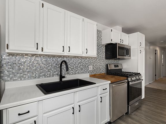 3rd image of 4057 N Adams St #A
