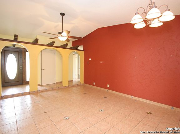 4th image of 510 Grabo Dr