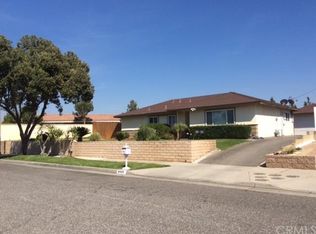 8464 San Vicente Ave, Riverside, CA 92504