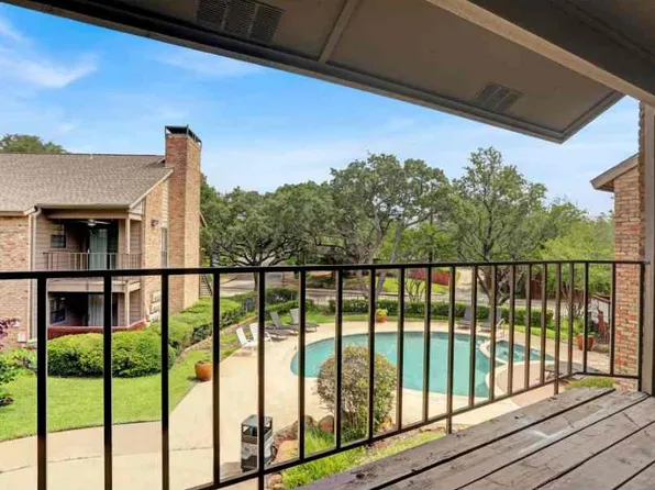 15221 Berry Trl APT 304, Dallas, TX 75248