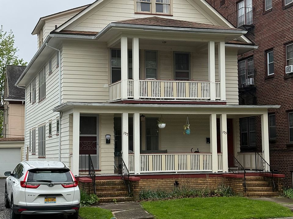 1st image of 197 Milburn St #197