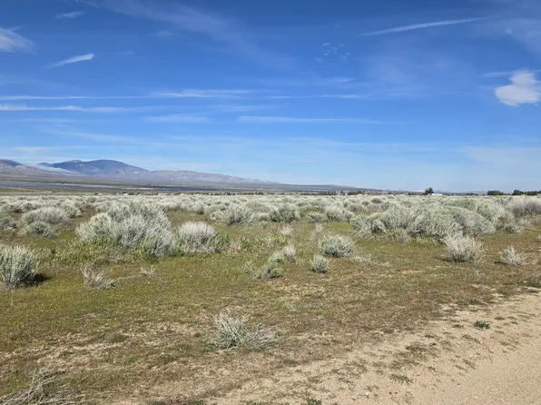 Avenue C, Lancaster, CA 93536