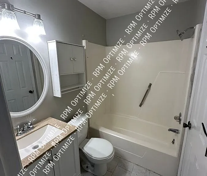 644 Sheridan Pl #14 — Photo 6
