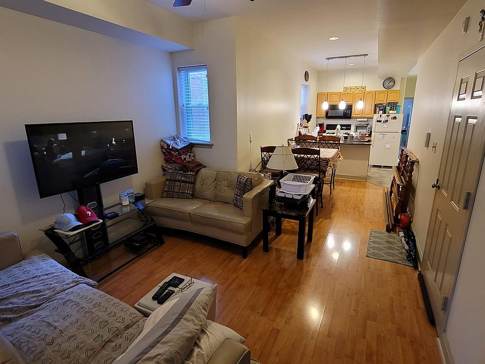 1st image of 2522 S Broad St Floor 2