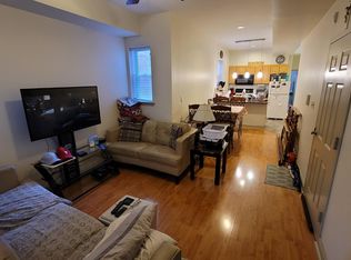 2522 S Broad St FLOOR 2, Philadelphia, PA 19145