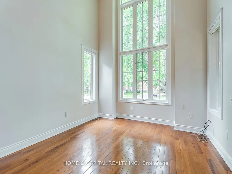 3450 Wavecrest St — Photo 5