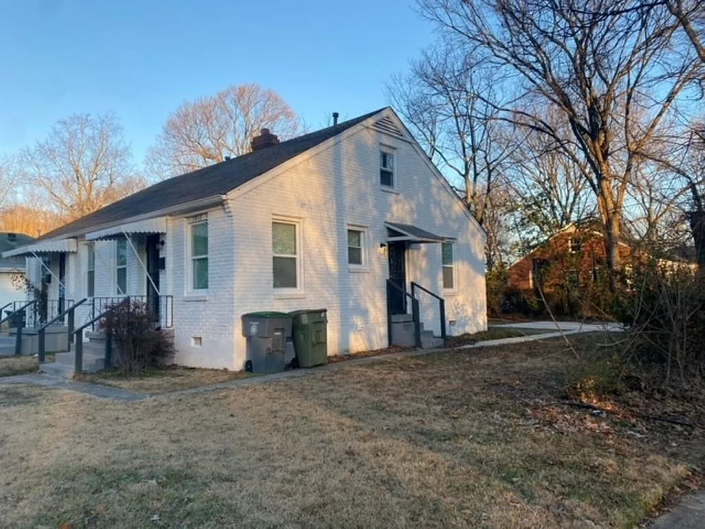 Building Photo - 3812 Kearney Ave