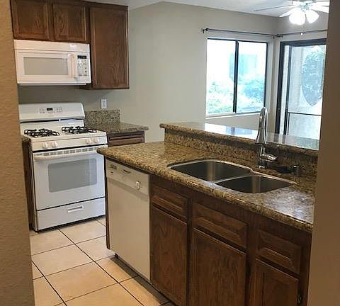 3rd image of 379 N Melrose Dr Unit A