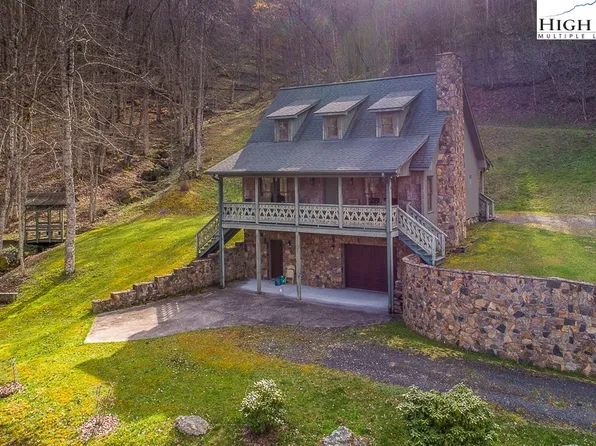 561 Tucker Road, Lansing, NC 28643