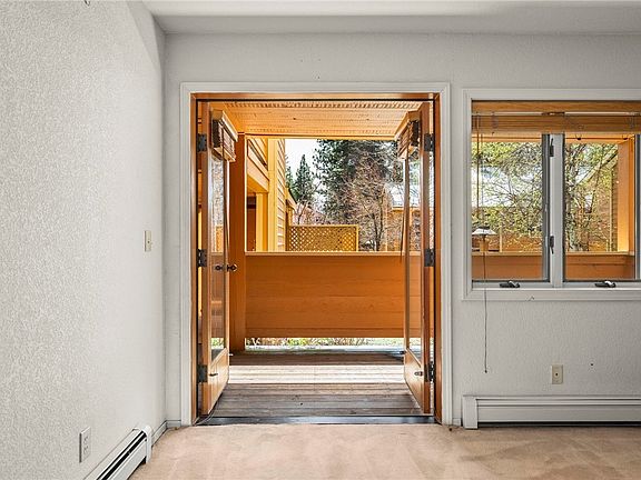 3rd image of 947 Incline Way #189