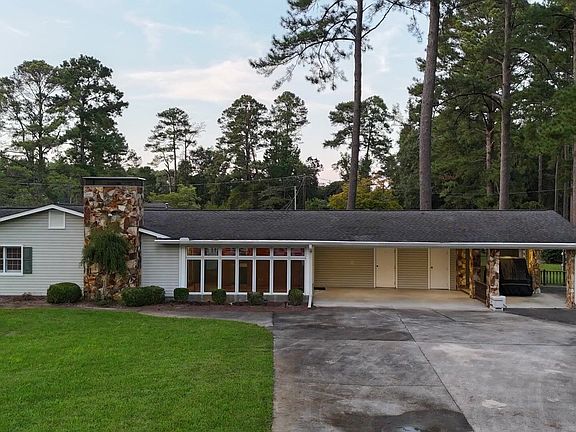 2nd image of 427 Hilton Pope Rd