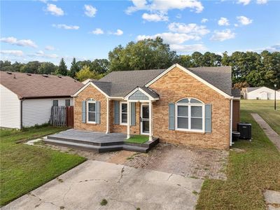 48 Dawn Ln, Hampton, VA, 23666