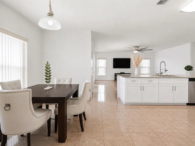 412 Marlberry Leaf Ave — Photo 4