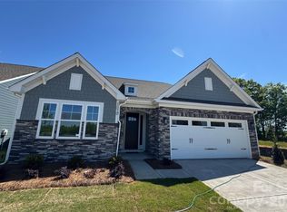 3070 Constitution Ln, Gastonia, NC 28056
