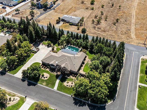 3rd image of 12636 Appaloosa Rd