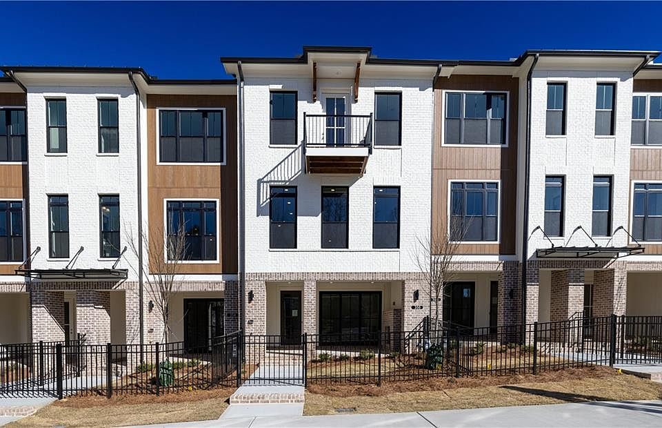 1st image of 132 Iveybrooke Ln #71
