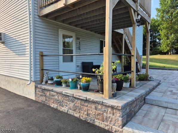 208 State Route 284 UNIT 2
