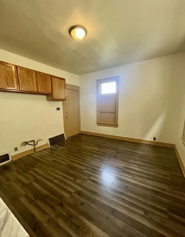 2818 North 33rd Street - B — Photo 4
