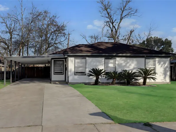 505 Garrett St, Pasadena, TX 77506