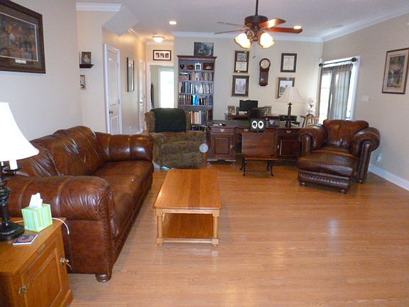 3rd image of 5080 Carolina Creek Dr