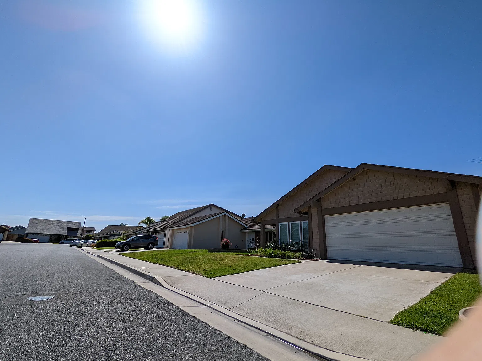 3 bed, 1455 sqft, $4,300 — Photo 4