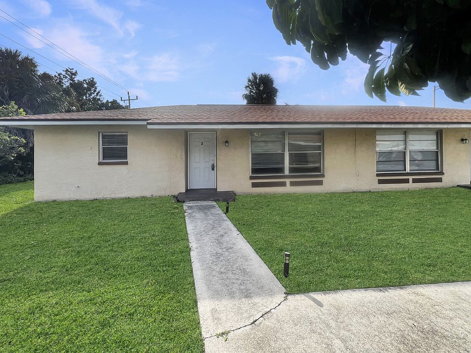 1st image of 328 Cape Coral Pkwy W APT 3